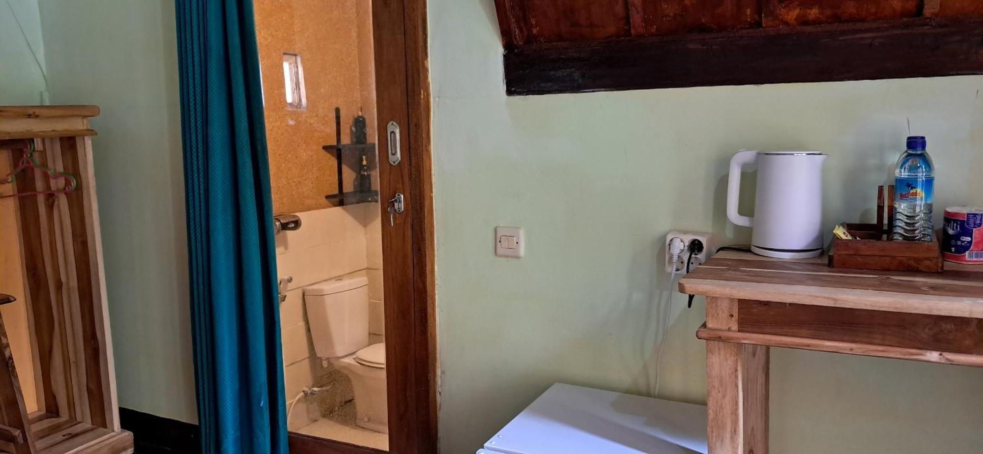 Pandan Bungalow Gili Islands Room photo