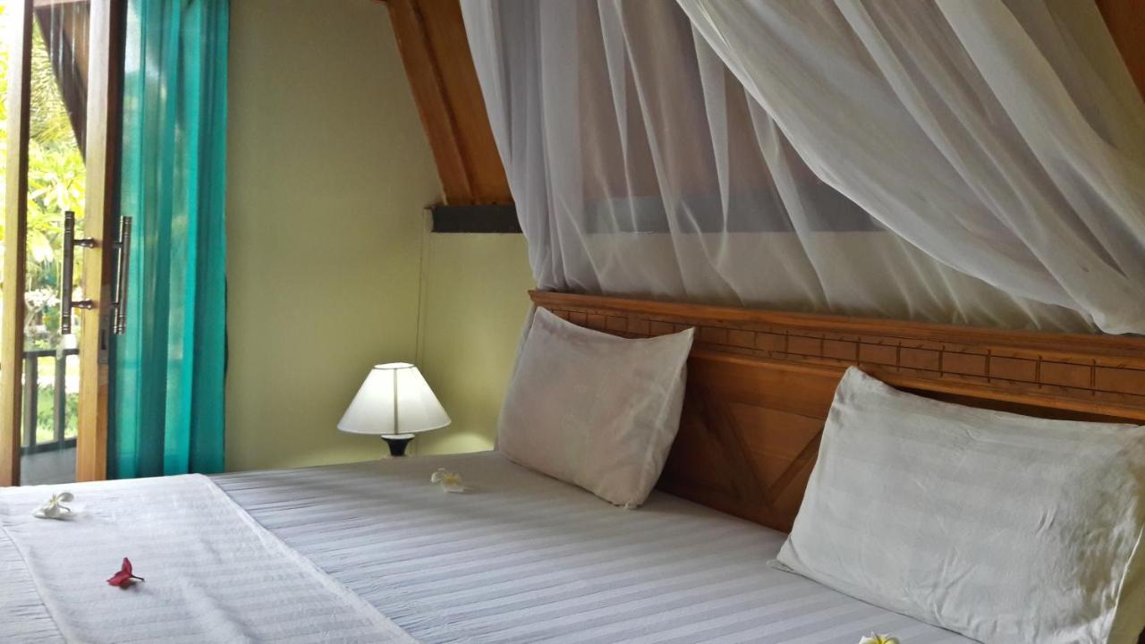 Pandan Bungalow Gili Islands Exterior photo